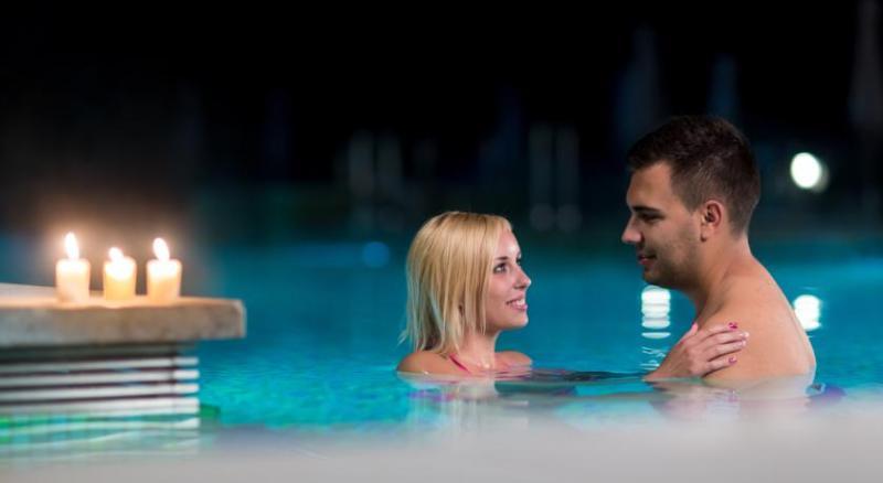 Hotel Rimski Dvor - Rimske Terme Rimske Toplice Ngoại thất bức ảnh